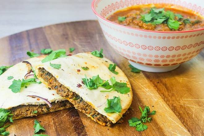 Chicken Keema Naan with Gravy