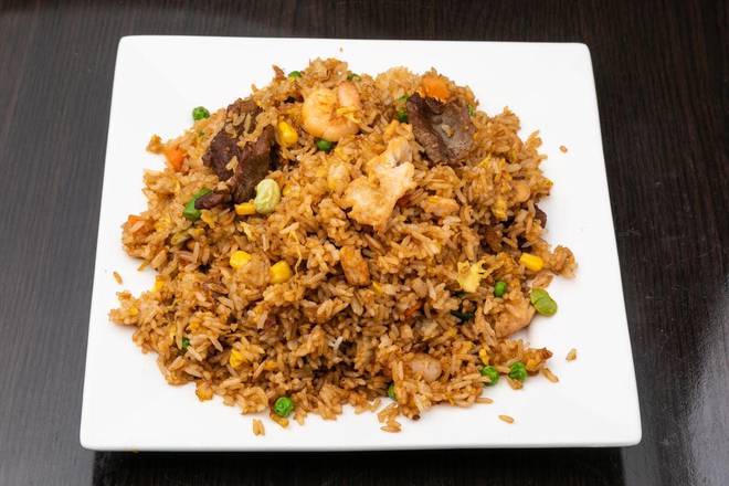 Riz sauté au basilic / Fried Rice with Basil