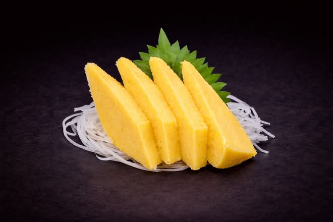 Egg Sashimi (2 pcs)