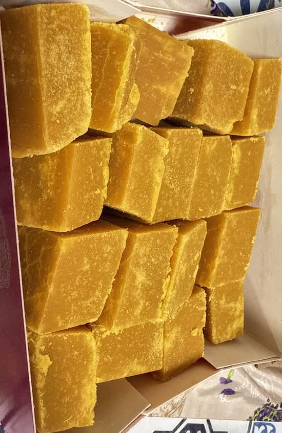 Besan burfi