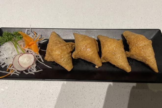 316 Inari (Sweet bean Curd) Sushi (2 pcs)