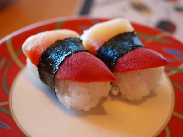 310 Hokkigai (Surf Clam) Sushi (2 pcs)