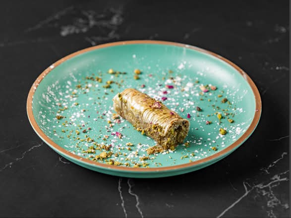 Pistachio Baklava Finger