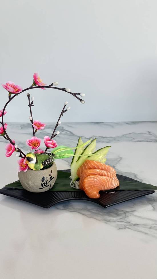 LA4. Salmon / Sake