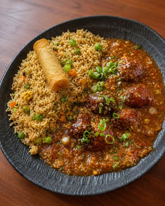 Veg Manchurian Gravy with Veg Fried Rice