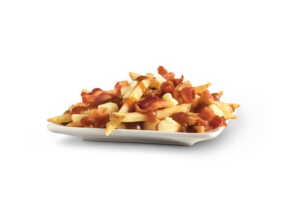 Bacon Poutine (Cals: 700)