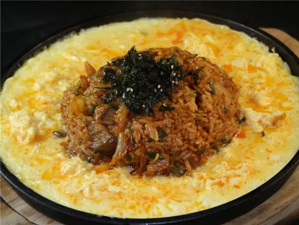 Kimchi Fried Rice(김치 볶음밥)