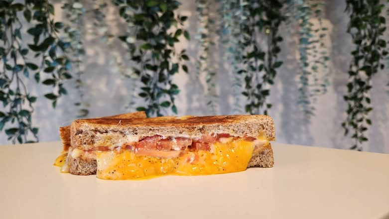The #socheesy (vegetarian)