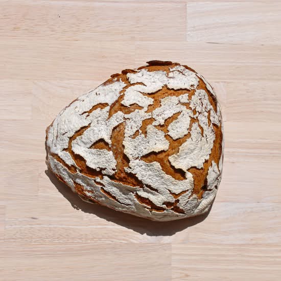 Pain Tigré à la noix de Grenoble / Tiger Bread with Walnuts