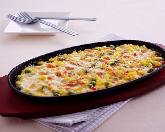 57. Corn Cheese (Mais grille avec du fromage)