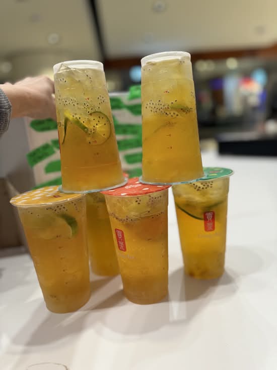 Lemon Wintermelon with Basil Seeds
