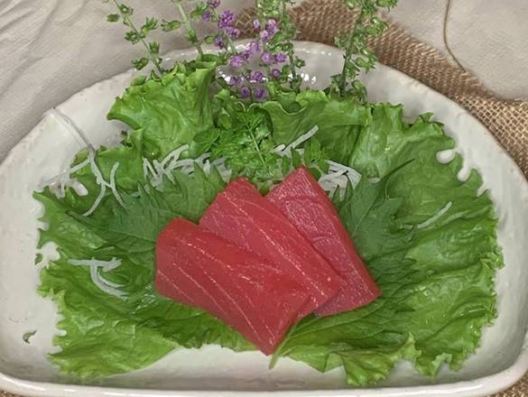 031 Red Tuna Sashimi