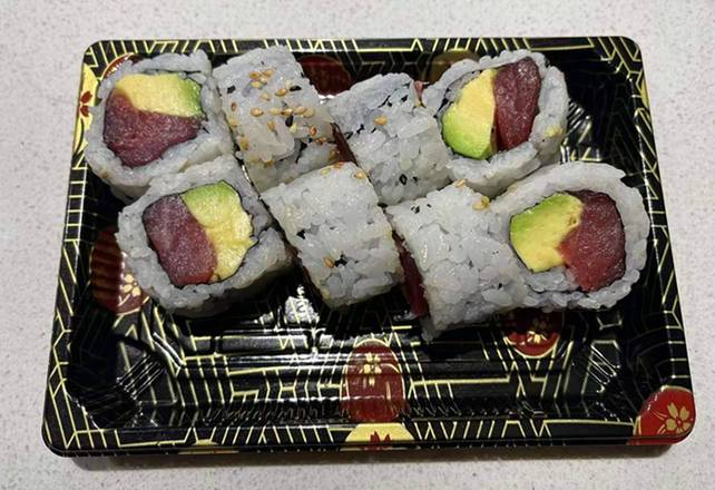 051 Red Tuna Avocado Roll (8 pcs)