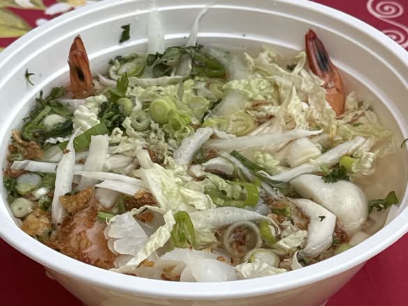 Hu Tieu Do Bien