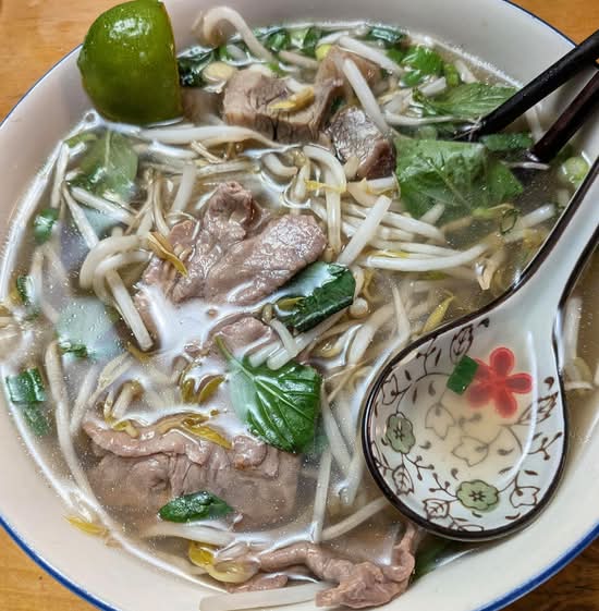 Pho Tai Gau