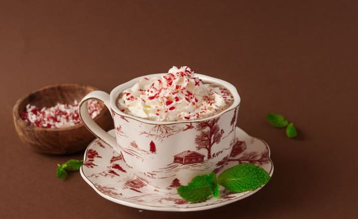 CHOCOLAT CHAUD À LA MENTHE