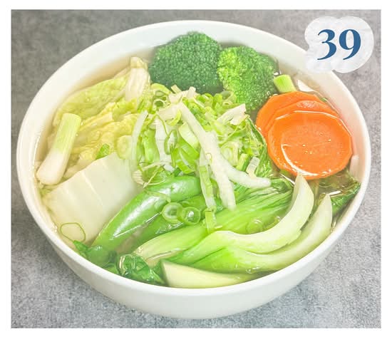 39. Phở rau cải