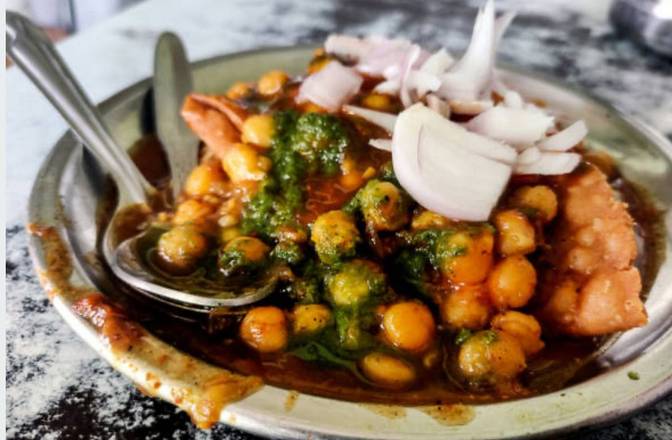 Samosa Channa Chaat(2 pcs)