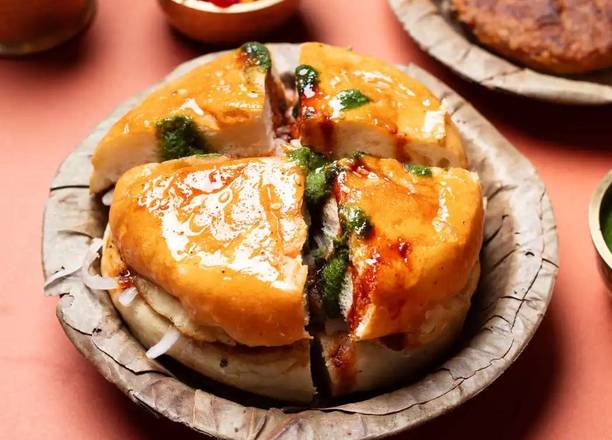 Pav Bun Tikki (1 pc)