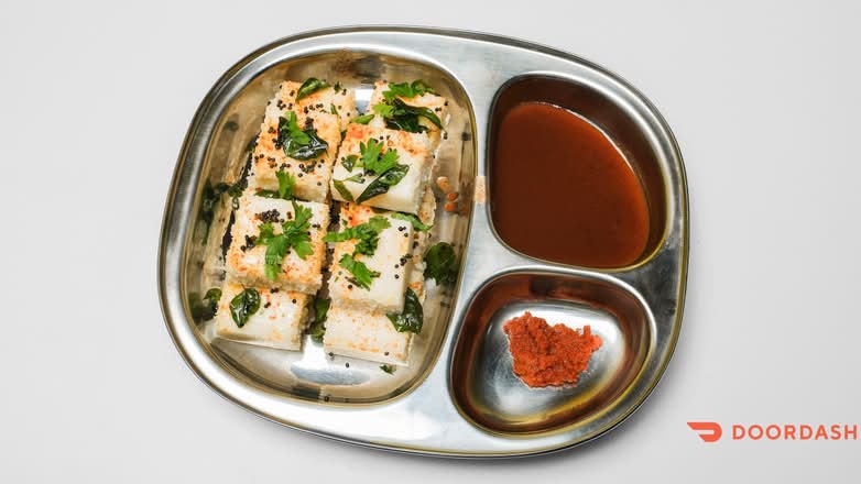White Dhokla