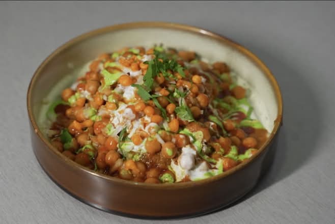Aloo Tikki Chaat