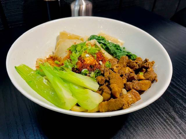 Nouilles de ShanXi avec porc braisé