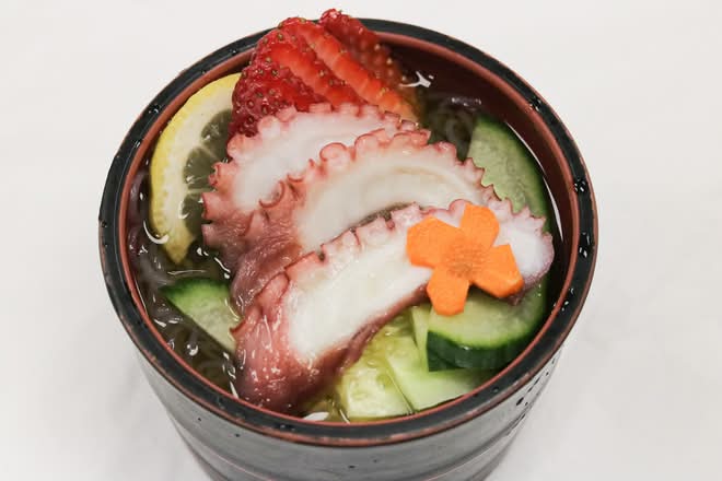 Tako Sunomono