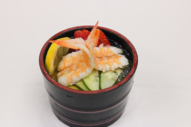 Ebi Sunomono