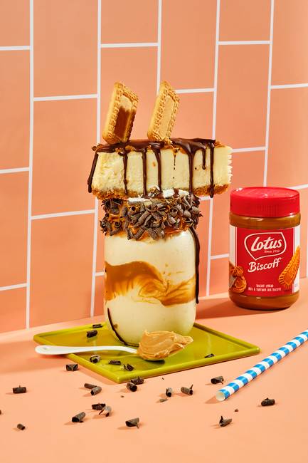 Lotus Biscoff Cheesecake