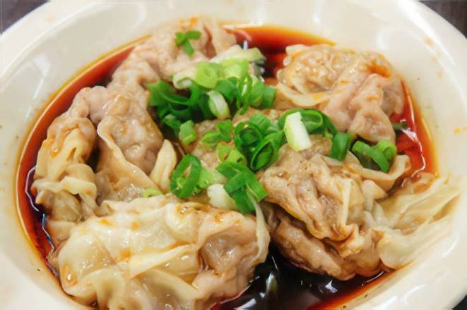 4. Spicy Wonton with Chili Oil