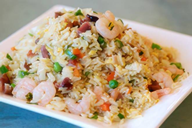 87. Chong Qing Deluxe Fried Rice with BBQ Pork and Shrimp