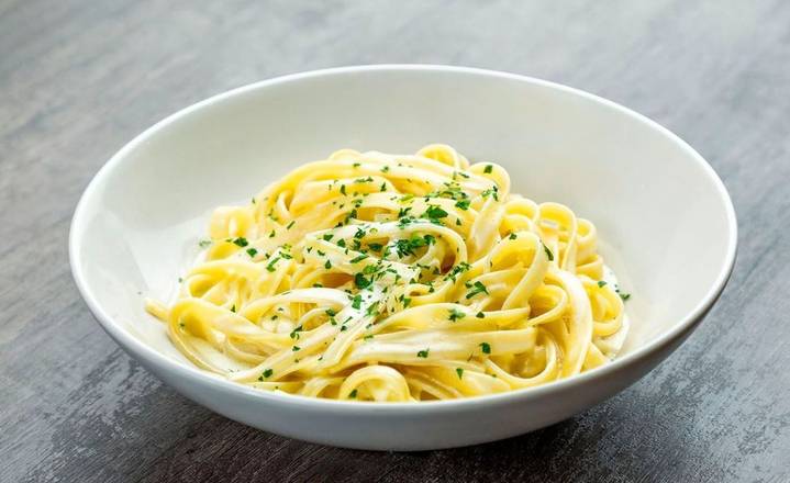 Fettuccine Alfredo
