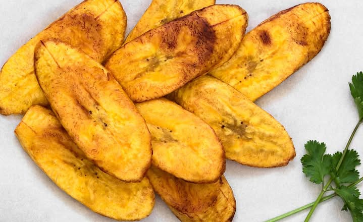 Tajadas, sweet fried plantain