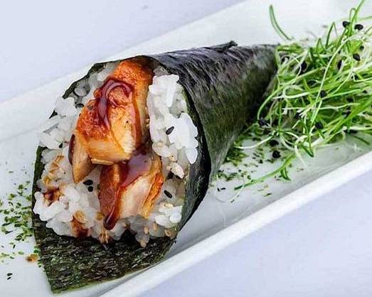 Unagi Eel & Avocado Handroll (1 pc)
