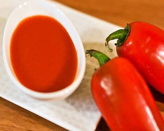 Extra Sriracha Hot Sauce