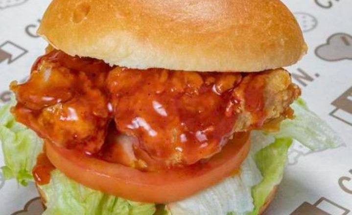 Hot-Bling Burger Combo (with Fries & Soft Drink)