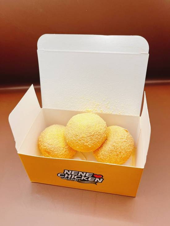 NeNe Cheeseball