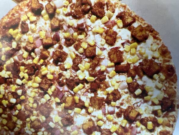 BBQ Chicken Corn Pizza