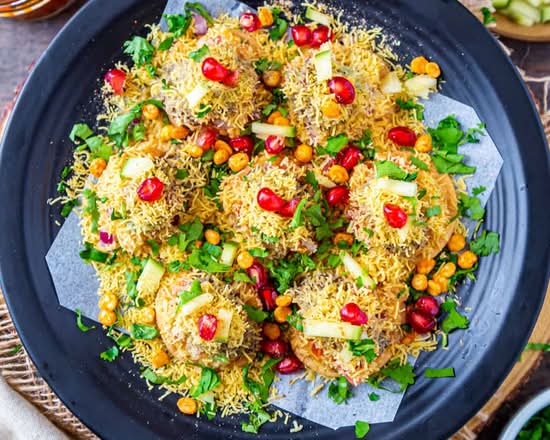 Sev Puri (8 pcs)