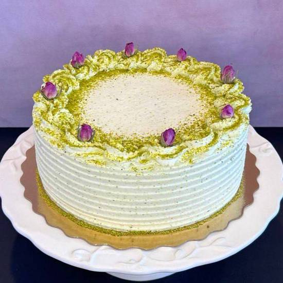 Pistachio Cake 8"