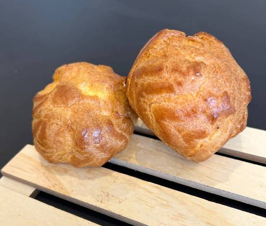 Cream Puff (Medium)