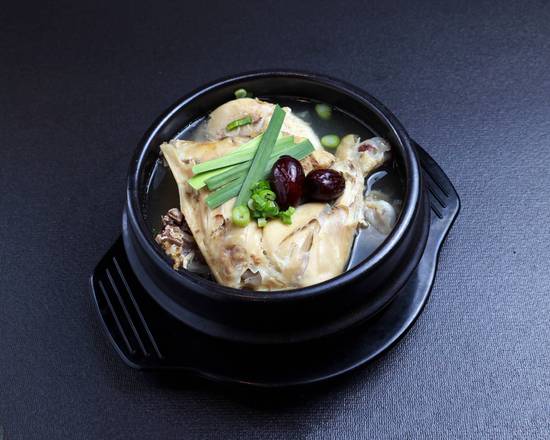 Herbal Chicken Soup / 한방닭국