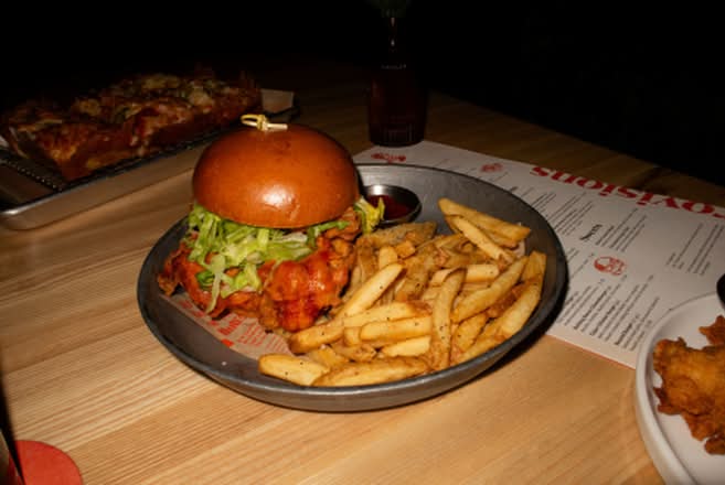 WOW Crispy Chicken Sandwich
