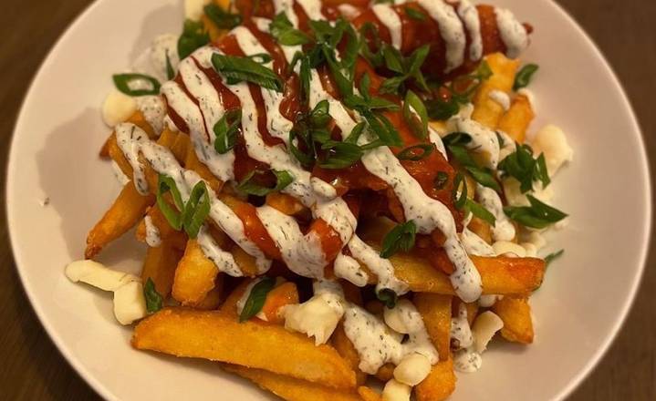 Buffalo Chicken Poutine