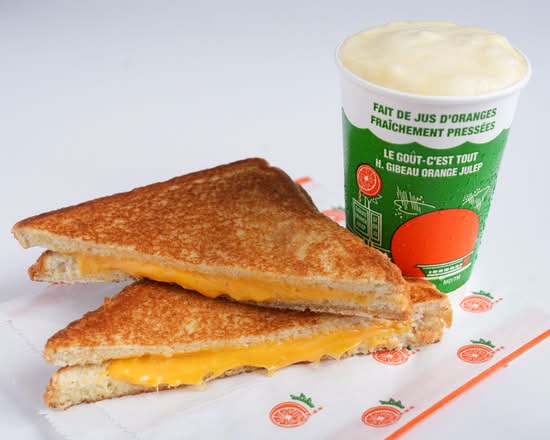 Petit Dejeuner Fromage Grillé / Breakfast Grilled Cheese