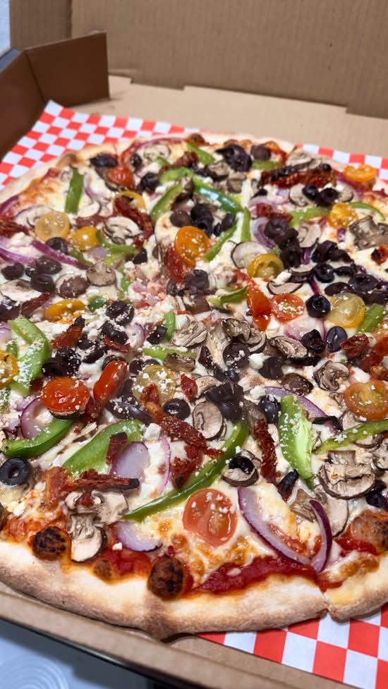 Vegetarian pizza (L)