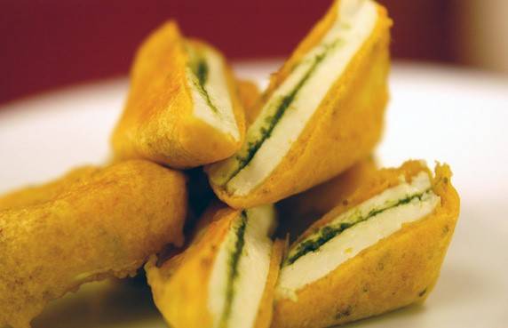 Paneer Pakoda(5 pieces)