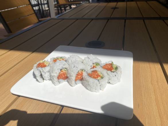 Spicy Salmon Roll
