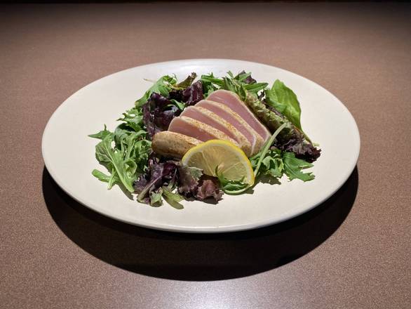 Seared Tuna Salad