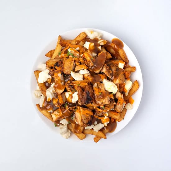Poutine au Poulet Grillé